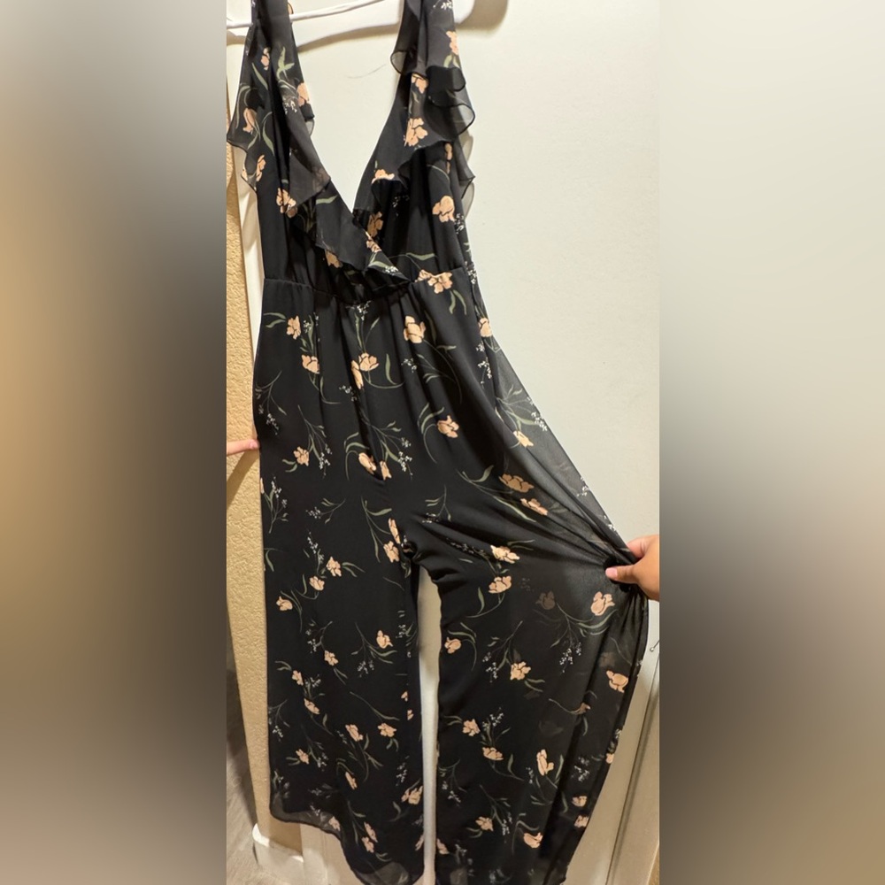 Show me your mumu floral jumpsuit